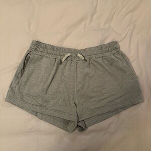 Vuori Women’s Gray Shorts